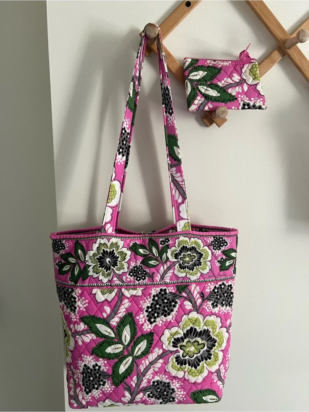 Vera Bradley Priscilla Pink Toggle Tote & Coin Purse